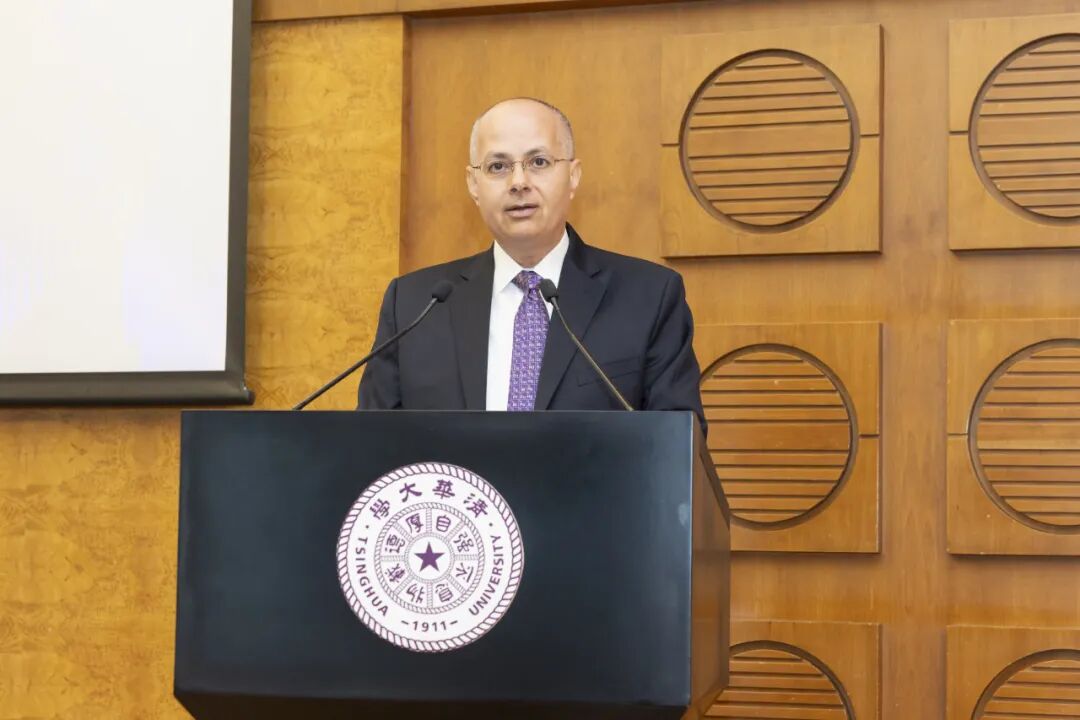 Nobel Laureate Omar M. Yaghi Joins Tsinghua Full-Time